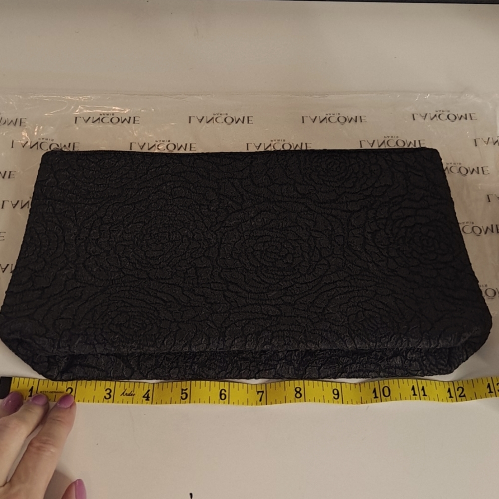 New Lancome Paris Black Rose Travel Cosmetic Makeup Bag L33